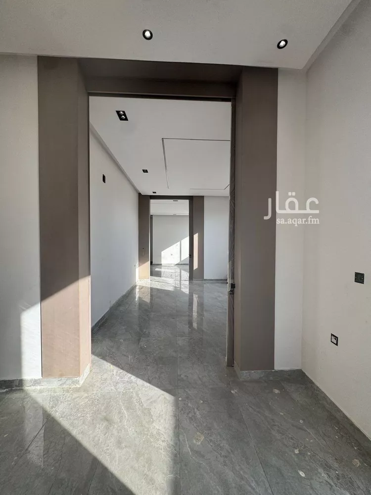 دور للبيع في شارع الحوطة, حي إشبيلية, مدينة الرياض, منطقة الرياض صورة 5