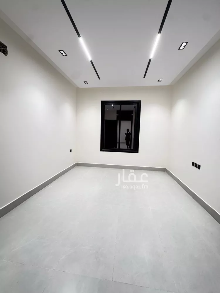 دور للبيع في شارع محمد بن شيبة, حي المعيزيلة, مدينة الرياض, منطقة الرياض صورة 5