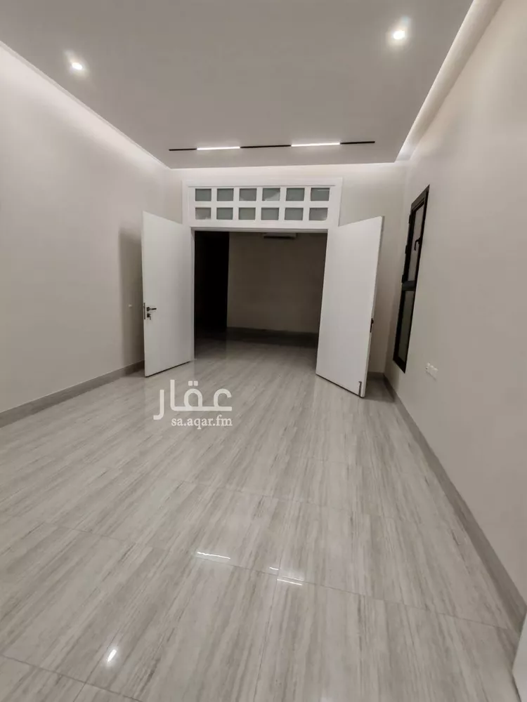 دور للبيع في شارع القاربة, حي الرمال, مدينة الرياض, منطقة الرياض