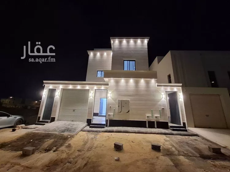 دور للبيع في شارع جبل أشاقر, حي القادسية, مدينة الرياض, منطقة الرياض