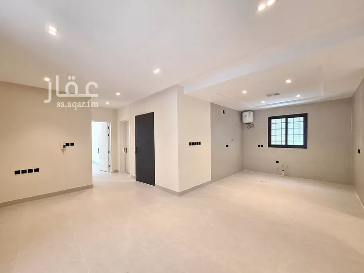 دور للبيع في شارع جبل باطن, حي السعادة, مدينة الرياض, منطقة الرياض صورة 4
