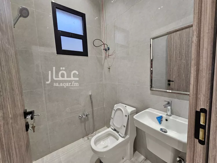 دور للبيع في شارع المجيمز, حي المعيزيلة, مدينة الرياض, منطقة الرياض صورة 4
