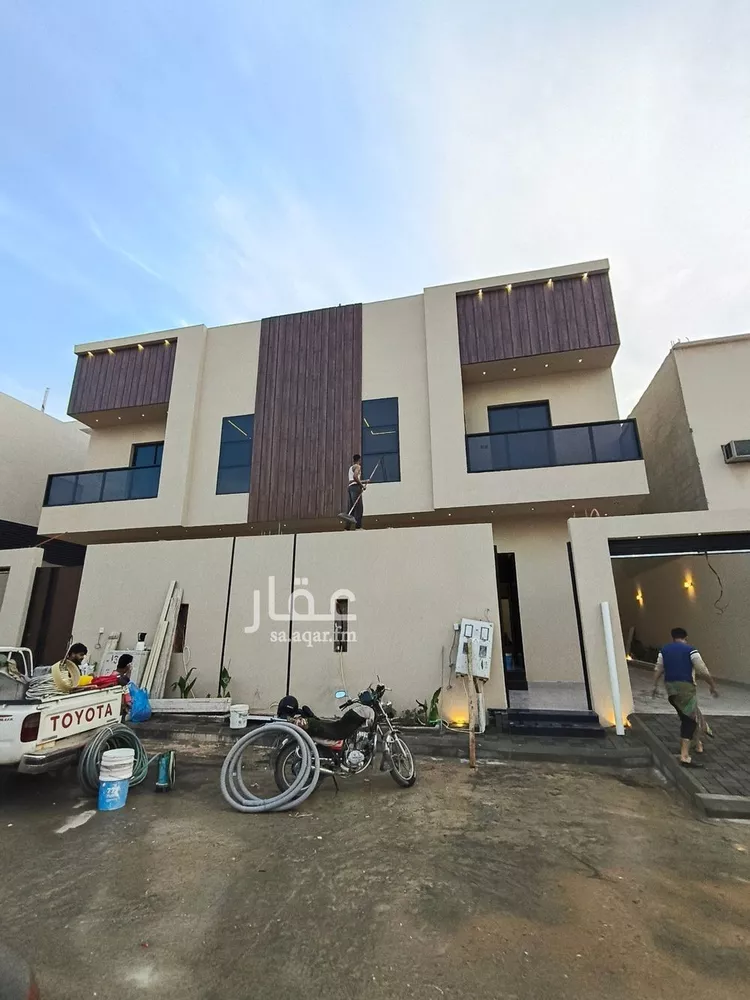 فيلا للبيع في شارع الصفوي, حي العريجاء الأوسط, مدينة الرياض, منطقة الرياض صورة 3