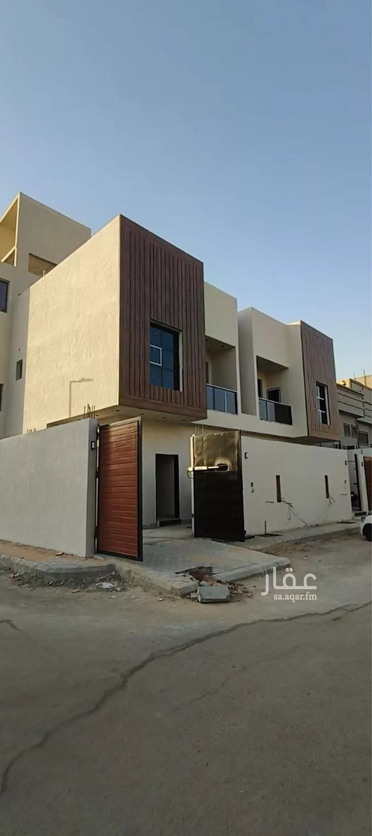 فيلا للبيع في شارع الحجرين, حي العريجاء الأوسط, مدينة الرياض, منطقة الرياض