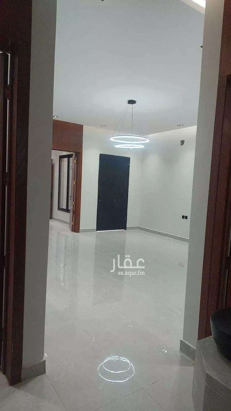 دور للبيع في شارع السحاب, حي طويق, مدينة الرياض, منطقة الرياض صورة 2