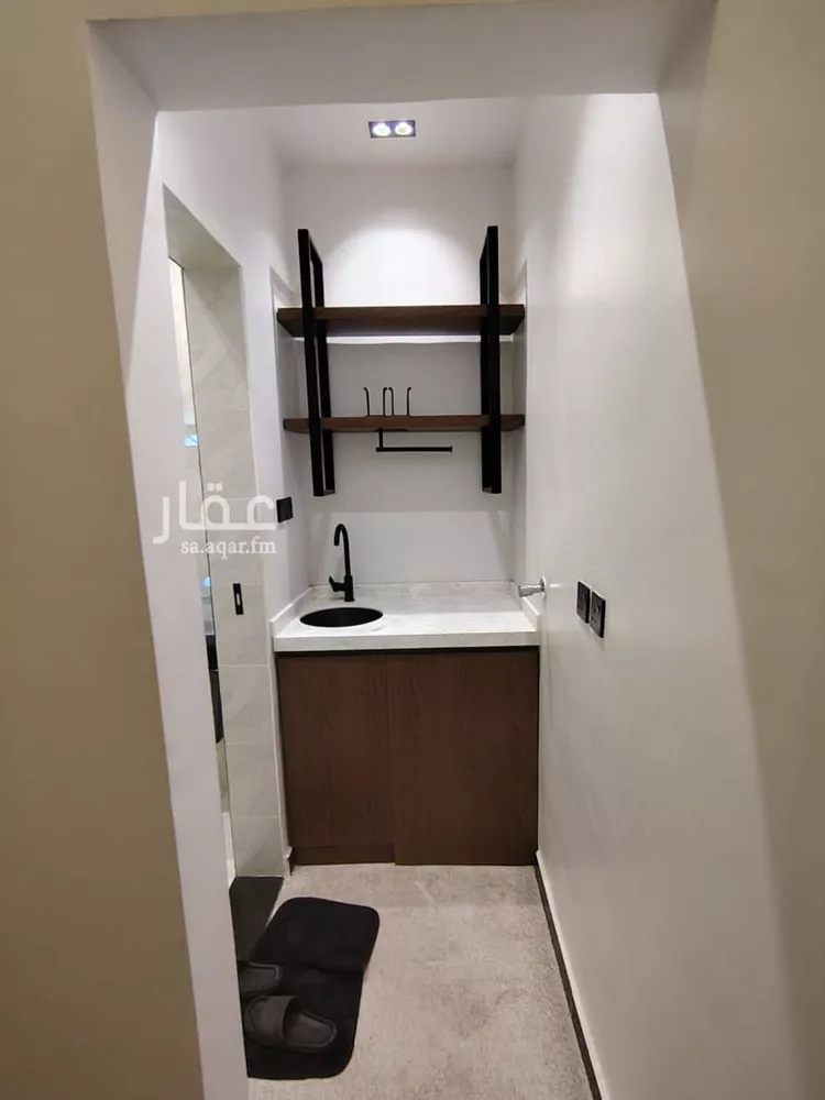 شقة للإيجار في شارع الدهناء, حي الملقا, مدينة الرياض, منطقة الرياض صورة 5