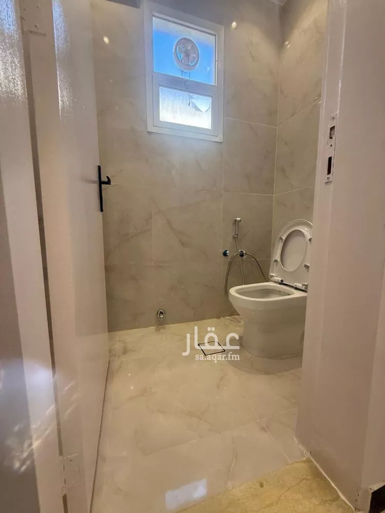 شقة للإيجار في شارع طريق عثمان بن عفان, حي النزهة, مدينة الرياض, منطقة الرياض صورة 3