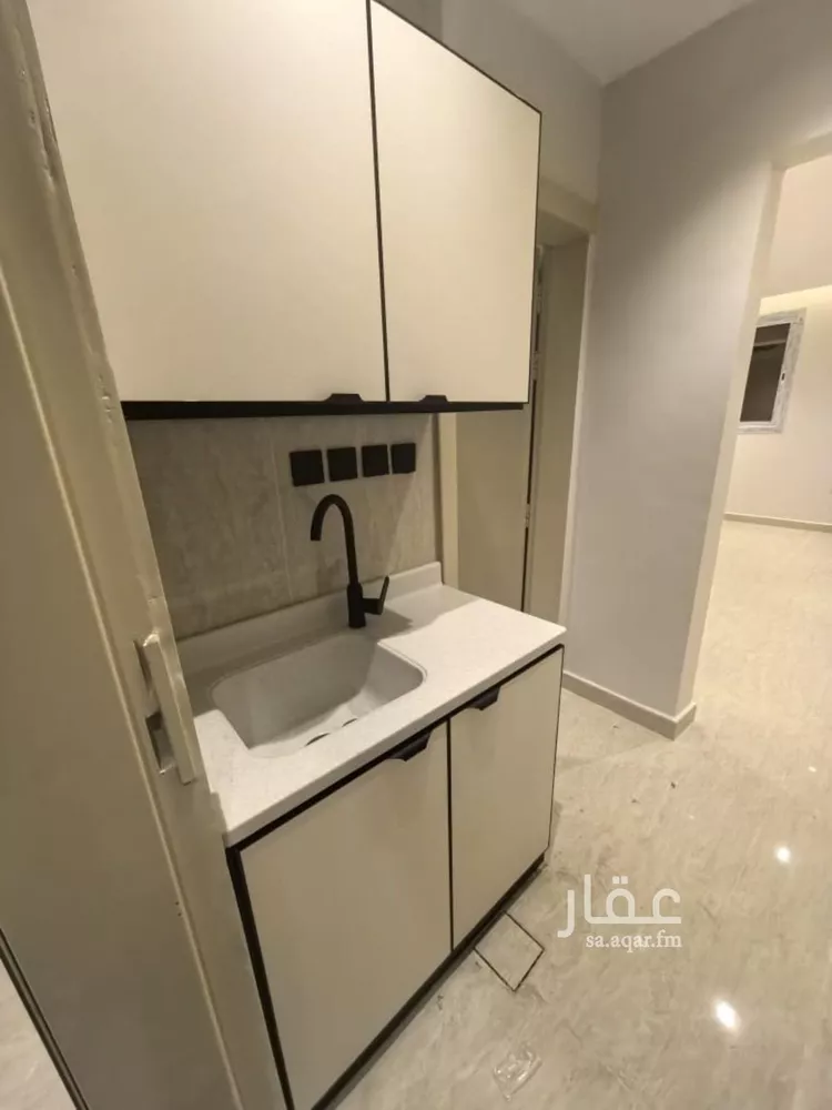 شقة للإيجار في شارع التحلية, حي العقيق, مدينة الرياض, منطقة الرياض صورة 4