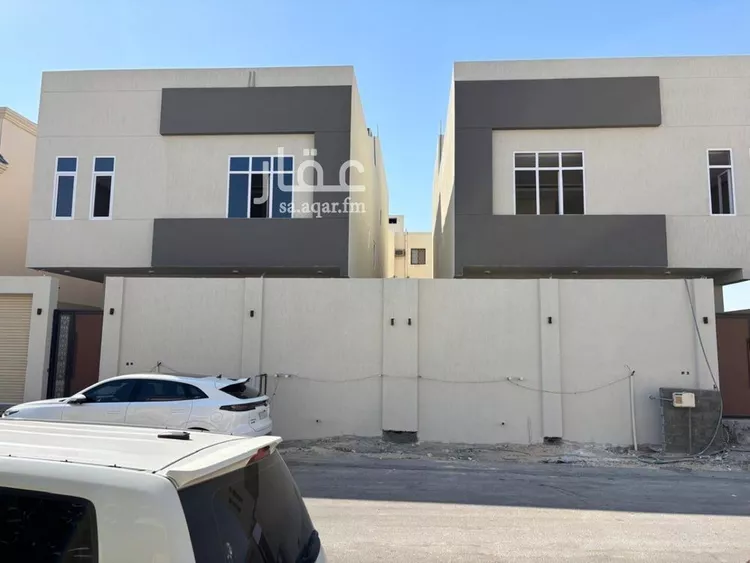 فيلا للبيع في حي الصواري, مدينة الخبر, المنطقة الشرقية 1 صورة