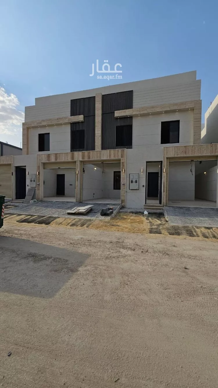فيلا للبيع في شارع الجديعان, حي عكاظ, مدينة الرياض, منطقة الرياض