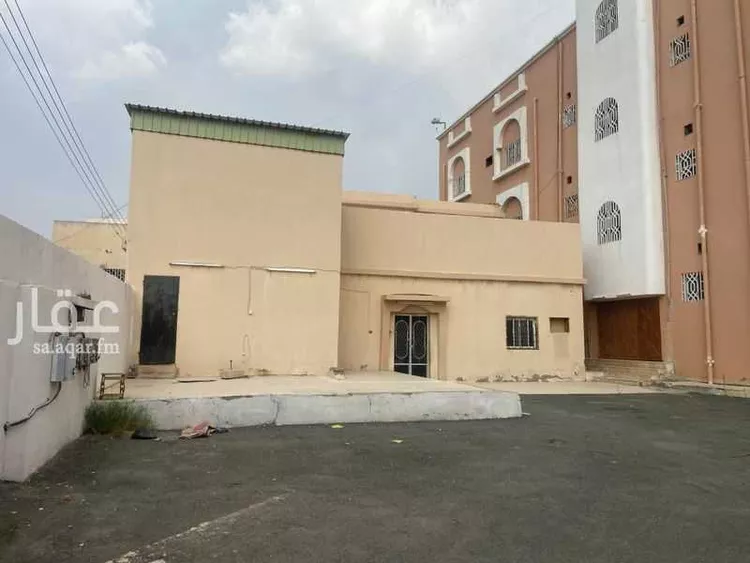 عمارة للبيع في شارع رفاعة ابن زيد ابن وهب الجذامي ، حي الحوية ، الطائف ، الطائف