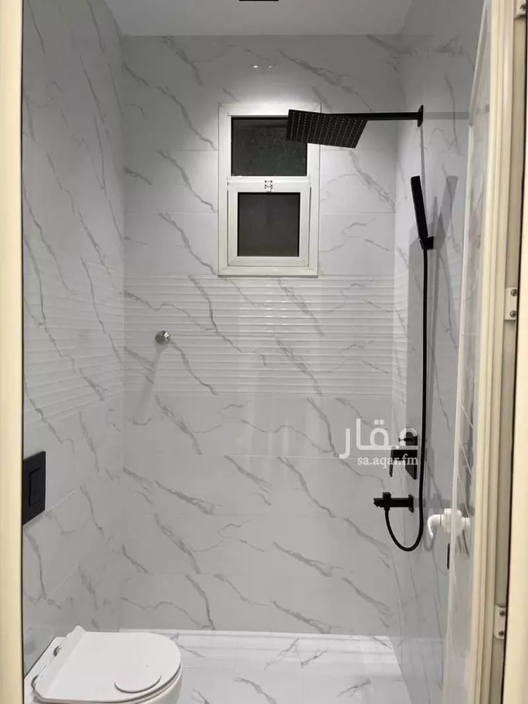 Floor for Sale in Riyadh Al Janadriyah صورة 5