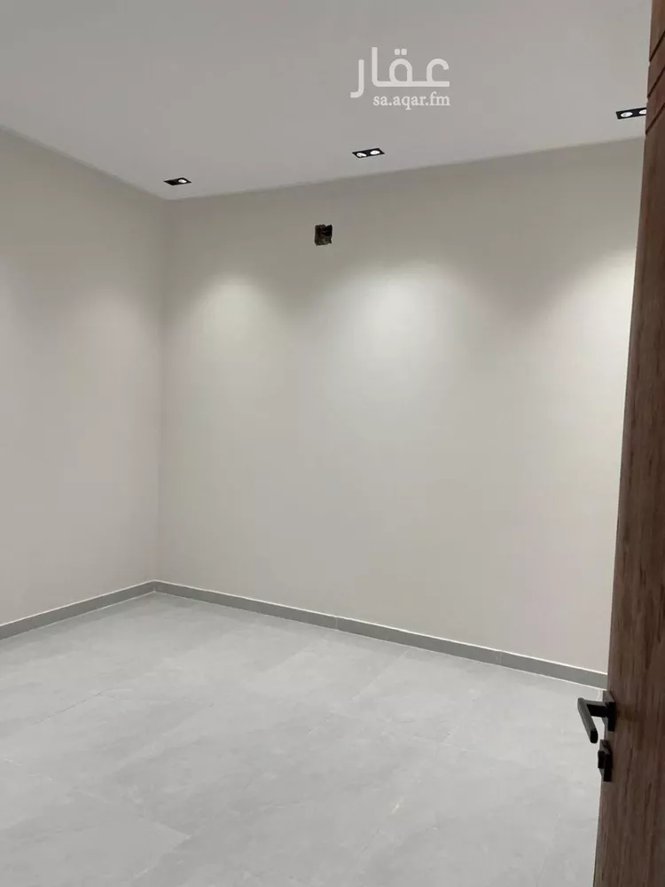 دور للبيع في شارع جبل البرم, حي الرمال, مدينة الرياض, منطقة الرياض صورة 4