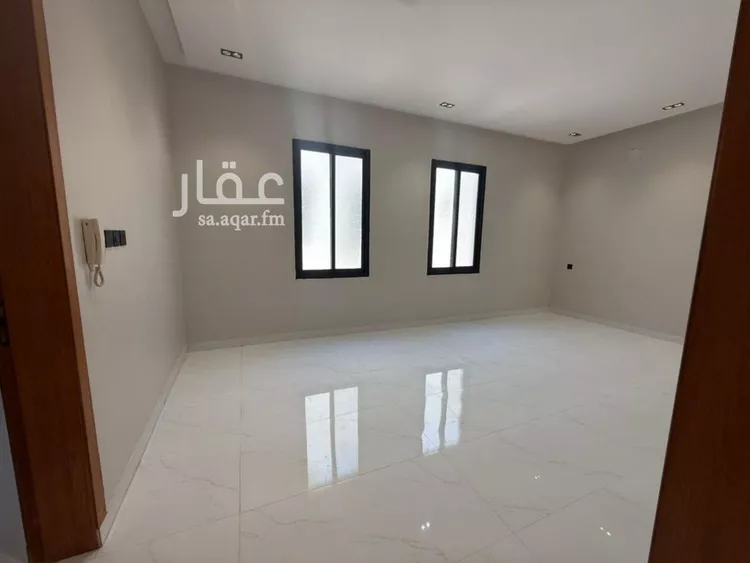 Floor for Rent in Riyadh Okaz 6