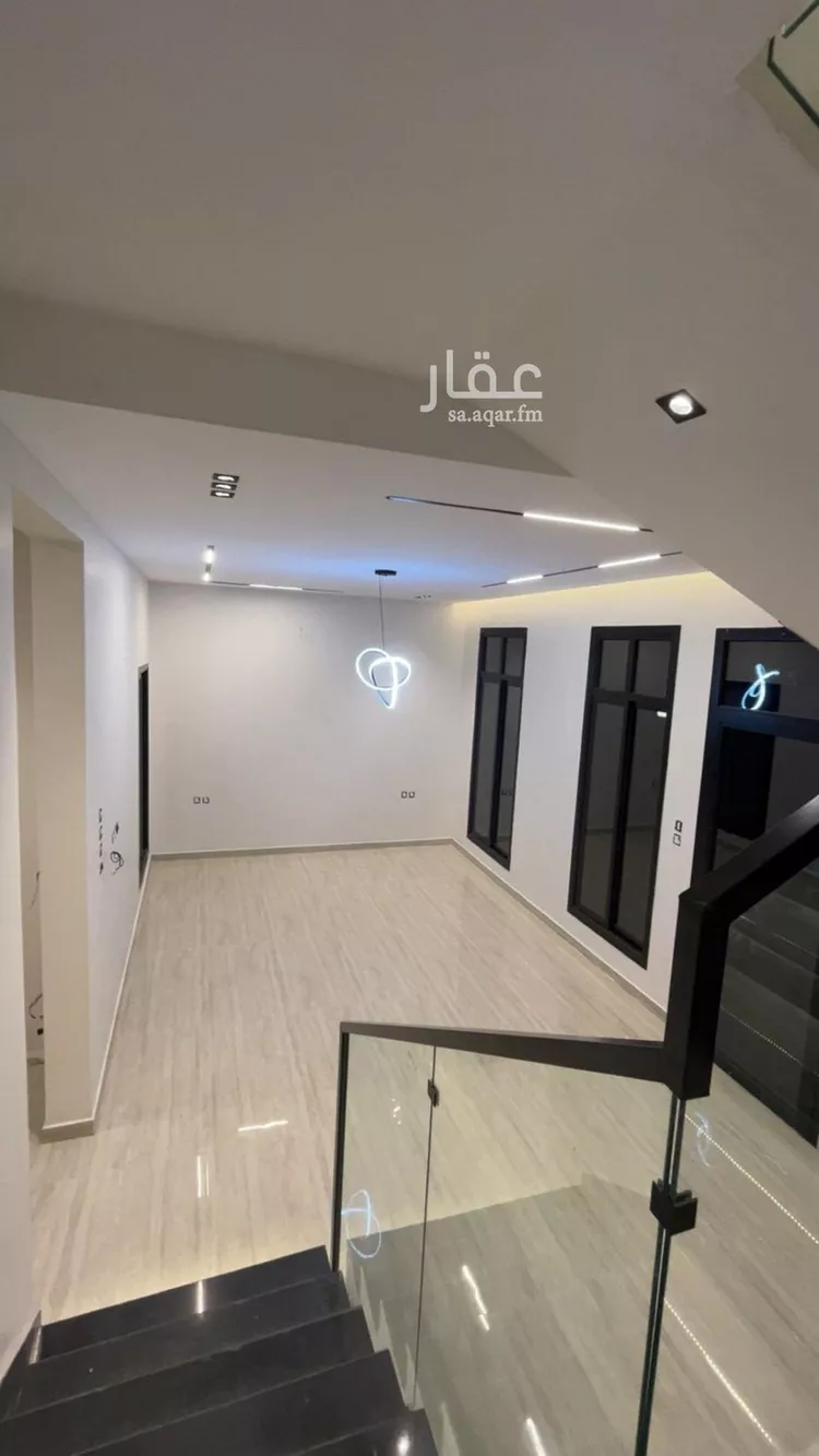 فيلا للبيع في شارع علي بن السخاوي, حي الرمال, مدينة الرياض, منطقة الرياض صورة 3