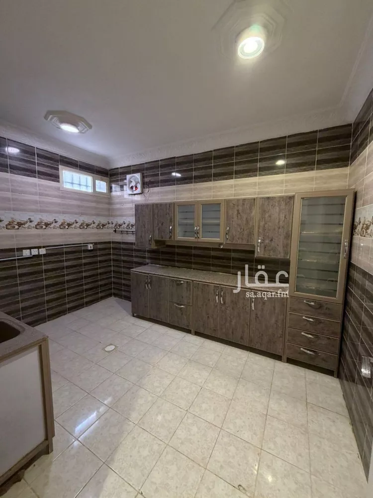 شقة للإيجار في شارع دباس بن راشد, حي قرطبة, مدينة الرياض, منطقة الرياض