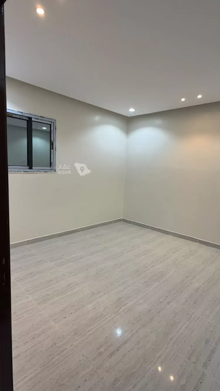 شقة للإيجار في شارع حبيب بن حماز الأسدي, حي بدر, مدينة الرياض, منطقة الرياض صورة 2