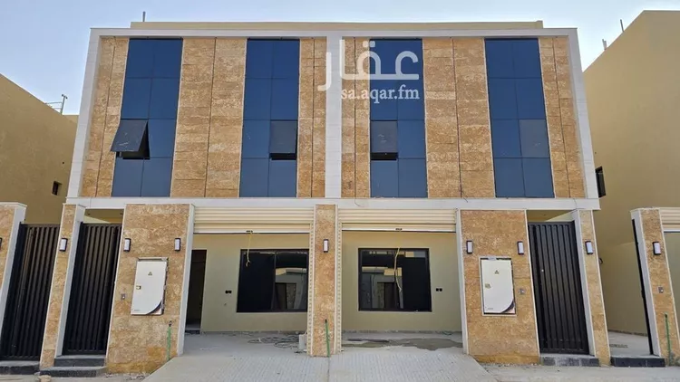 فيلا للبيع في شارع مصطفى عبدالرزاق, حي عكاظ, مدينة الرياض, منطقة الرياض