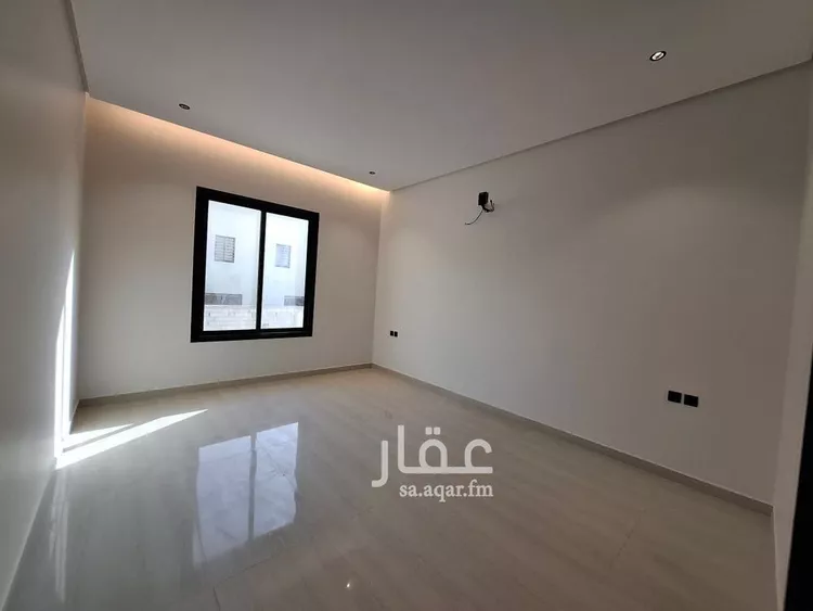 دور للبيع في شارع حميد الطويل, حي عكاظ, مدينة الرياض, منطقة الرياض صورة 4