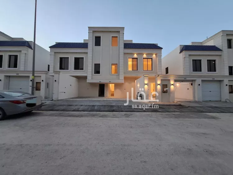 دور للبيع في شارع أبي عبدالله الصقلي, حي عكاظ, مدينة الرياض, منطقة الرياض