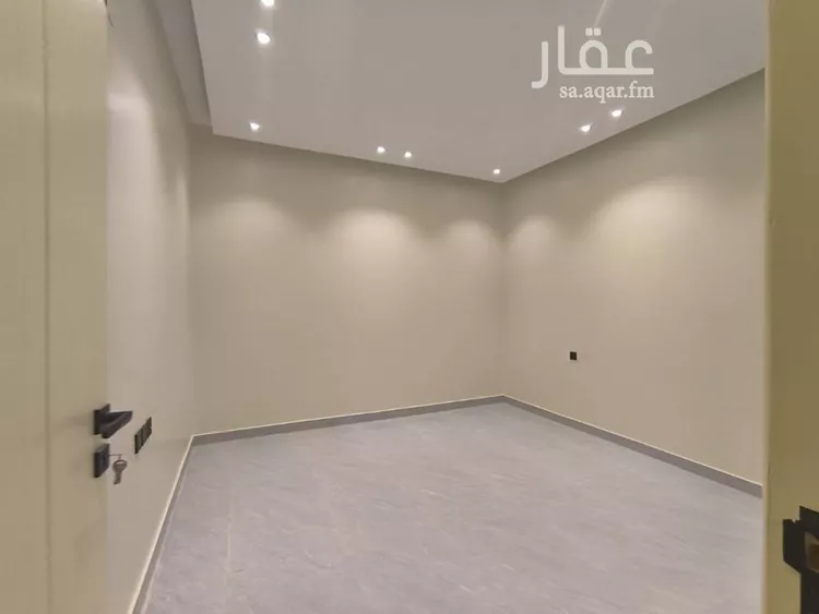 دور للبيع في شارع رشيد الليلا, حي عكاظ, مدينة الرياض, منطقة الرياض صورة 3