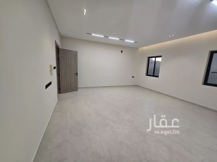 Floor for Sale in Riyadh Al Uraija Al Gharbiyah صورة 3