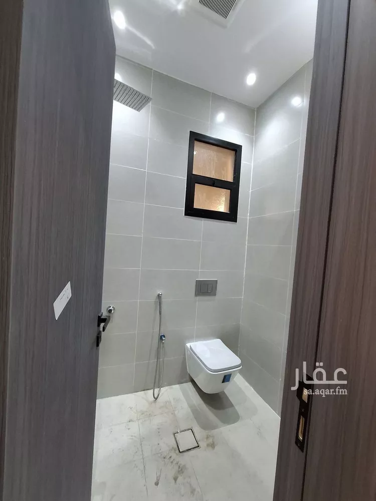 Floor for Sale in Riyadh Tuwaiq 9