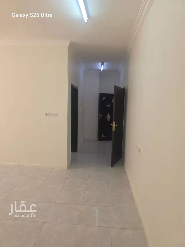 شقة للإيجار في شارع عبدالعزيز العبادي, حي الرمال, مدينة الرياض, منطقة الرياض