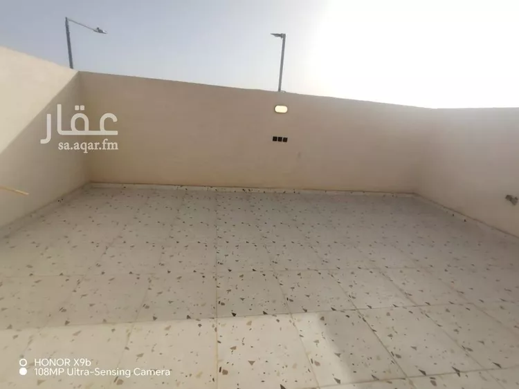 فيلا للبيع في شارع عبدالعزيز الحلواني, حي العريجاء الغربي, مدينة الرياض, منطقة الرياض 18