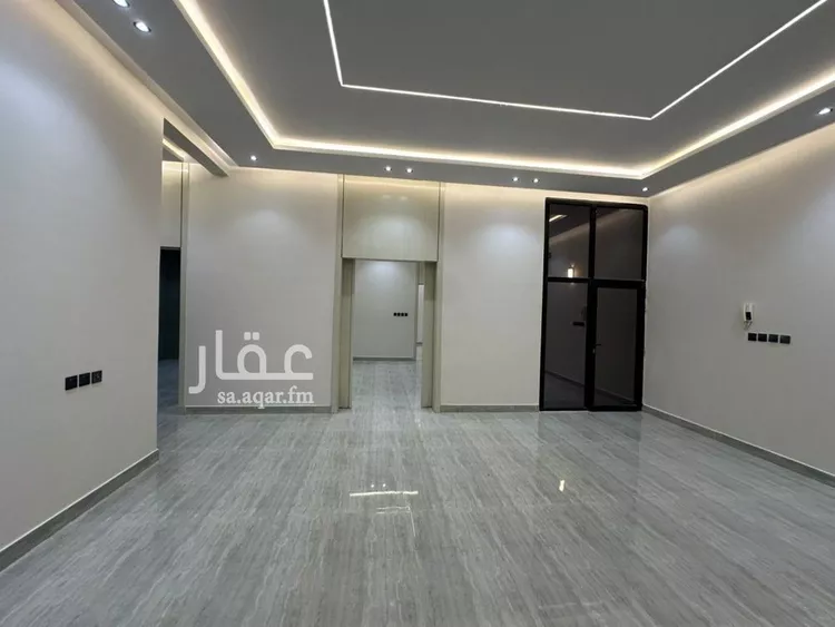 Floor for Sale in Riyadh Tuwaiq 7