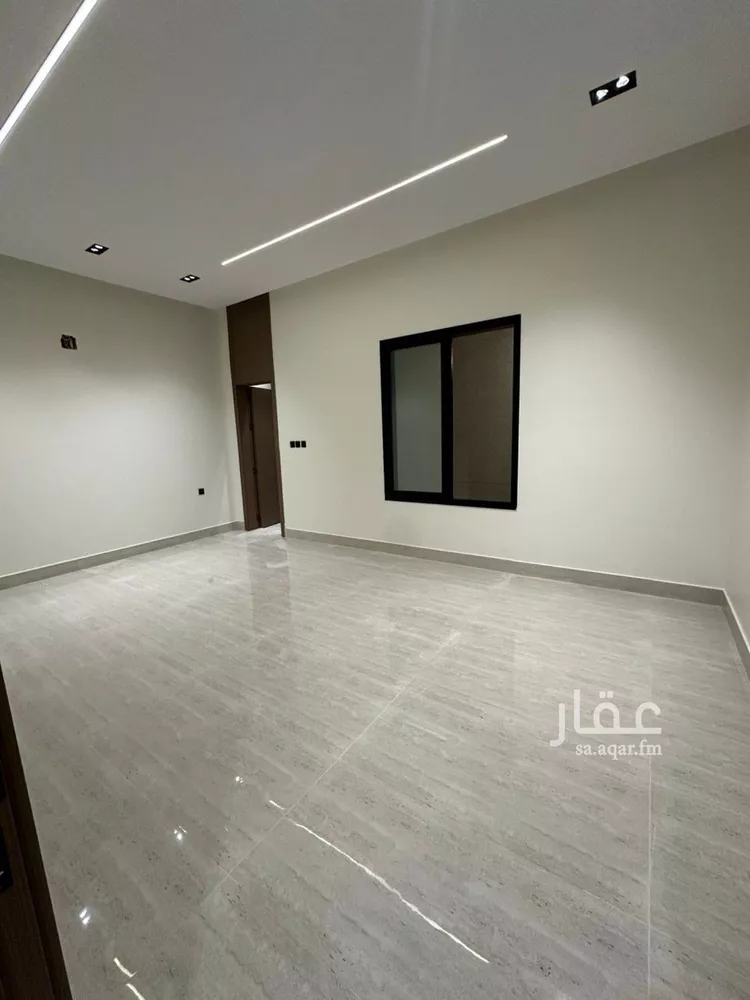 Floor for Sale in Riyadh Tuwaiq 8