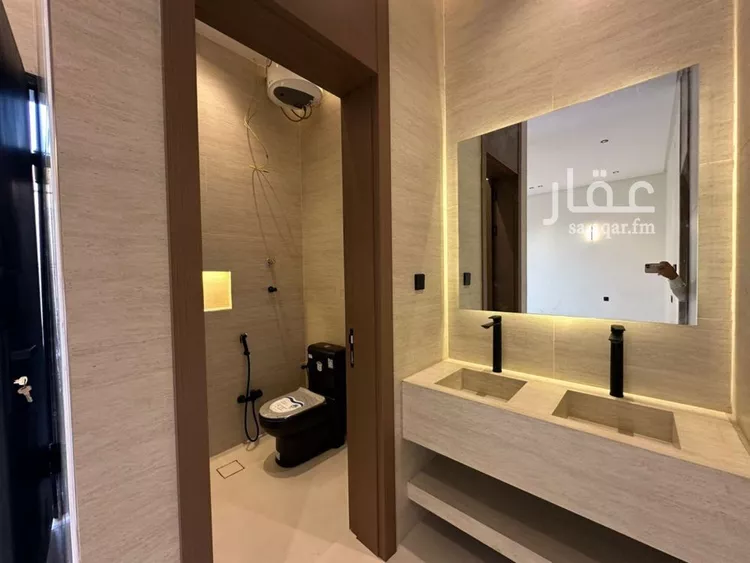 فيلا للبيع في شارع الخزرج, حي طويق, مدينة الرياض, منطقة الرياض 8