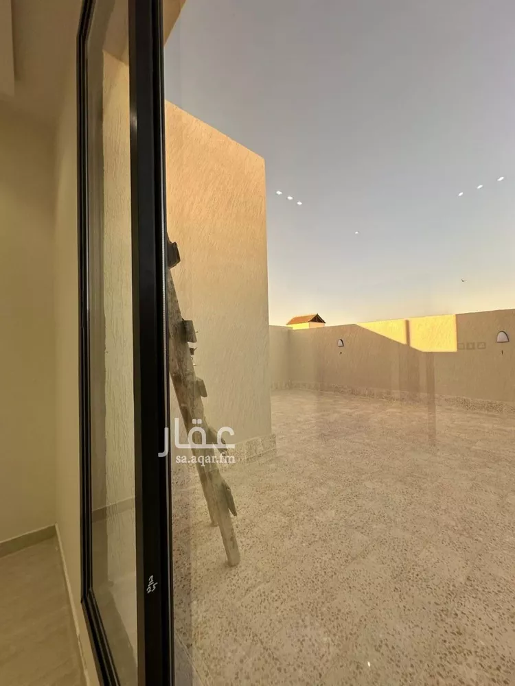 دور للبيع في شارع الكهفة, حي الحزم, مدينة الرياض, منطقة الرياض 18
