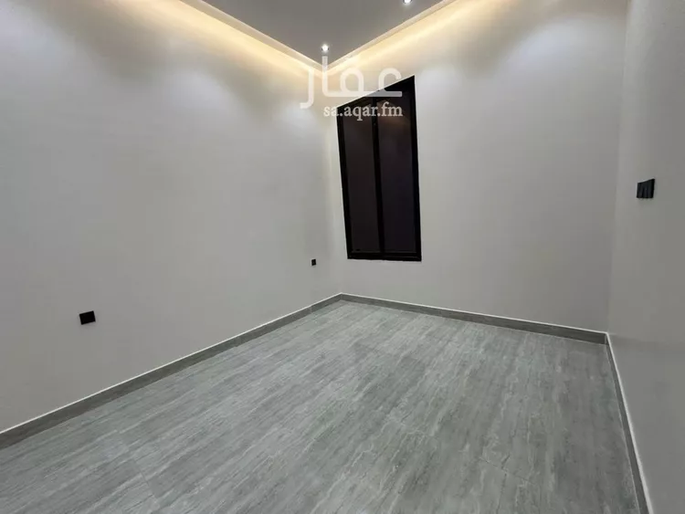 Floor for Sale in Riyadh Tuwaiq 13