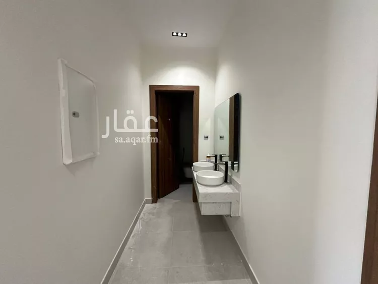 دور للبيع في شارع عبيدالله بن يزيد, حي طويق, مدينة الرياض, منطقة الرياض 12