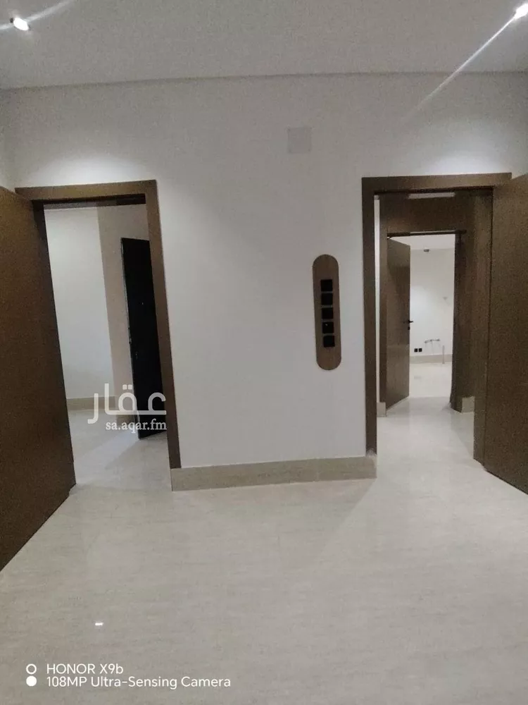 دور للبيع في شارع الوليد بن خالد, حي طويق, مدينة الرياض, منطقة الرياض صورة 5