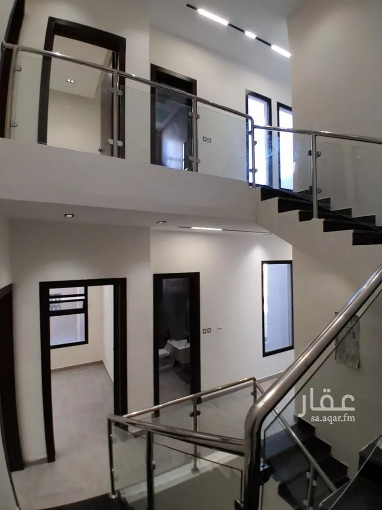 فيلا للبيع في شارع رقم 174, حي ظهرة لبن, مدينة الرياض, منطقة الرياض 16