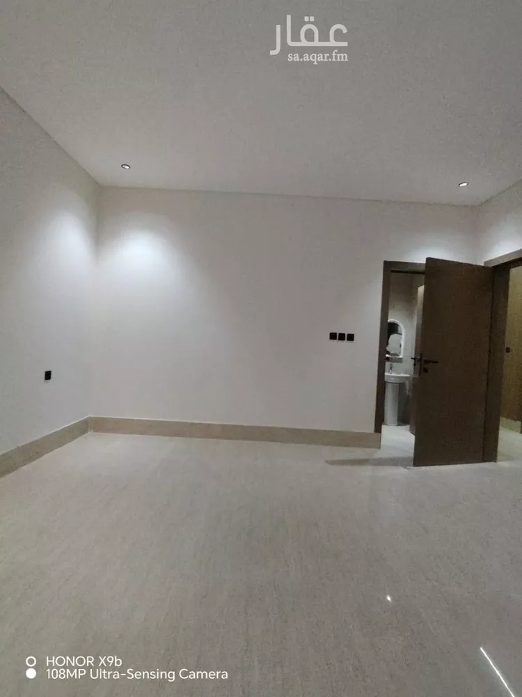 دور للبيع في شارع الوليد بن خالد, حي طويق, مدينة الرياض, منطقة الرياض 8