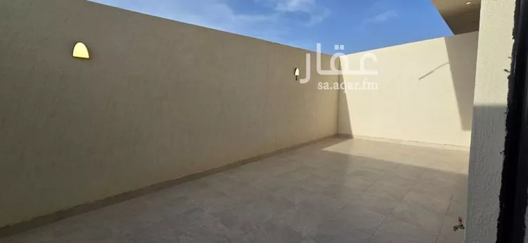 Floor for Sale in Riyadh Tuwaiq 10