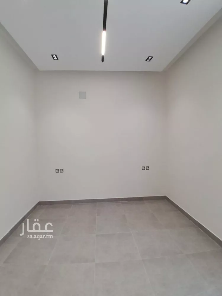 فيلا للبيع في شارع رقم 174, حي ظهرة لبن, مدينة الرياض, منطقة الرياض 15