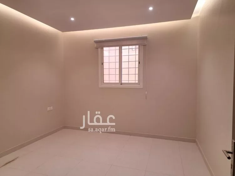 شقة للإيجار في شارع حسين بن صديق دحلان, حي عكاظ, مدينة الرياض, منطقة الرياض