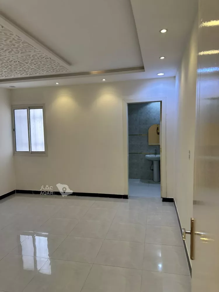 فيلا للإيجار في شارع عبدالله بن ابيه, حي بدر, مدينة الرياض, منطقة الرياض 6