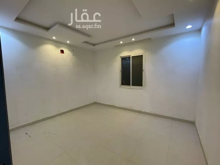 فيلا للإيجار في شارع عبدالله بن ابيه, حي بدر, مدينة الرياض, منطقة الرياض صورة 4
