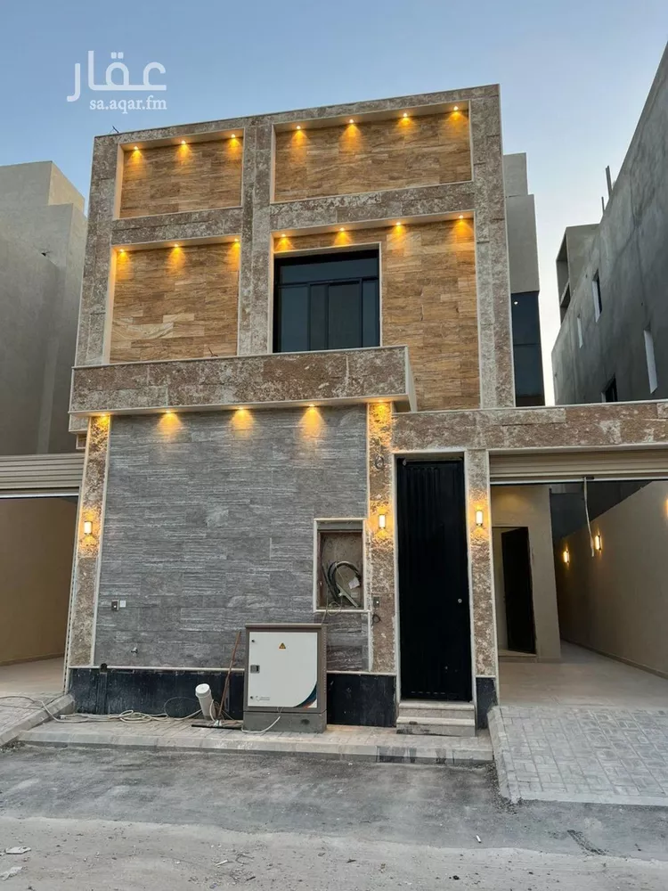 فيلا للبيع في شارع أبي السعود بن ظهيرة, حي الرمال, مدينة الرياض, منطقة الرياض