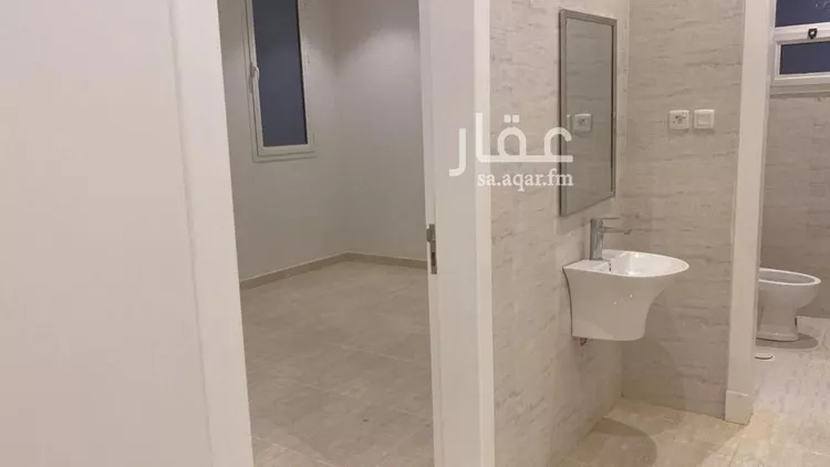 شقة للإيجار في شارع شهيد الدين ثم الوطن عمر محمد ناصر القح, حي العارض, مدينة الرياض, منطقة الرياض