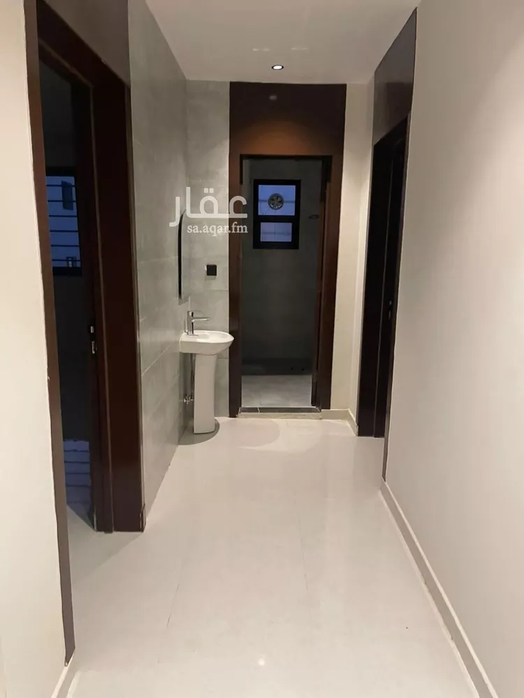 شقة للإيجار في شارع عين صالح, حي عكاظ, مدينة الرياض, منطقة الرياض