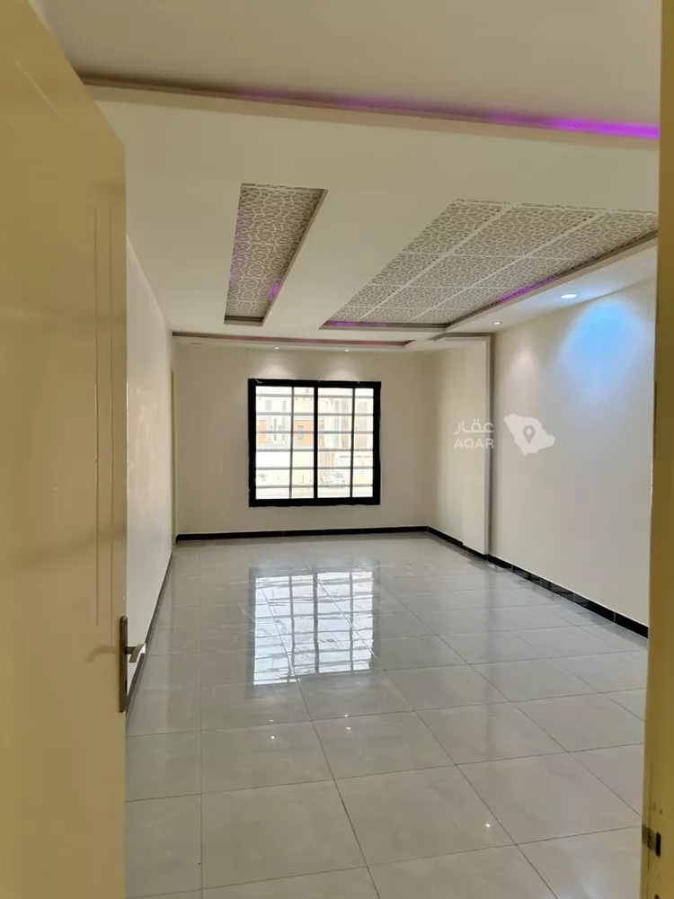 فيلا للإيجار في شارع عبدالله بن ابيه, حي بدر, مدينة الرياض, منطقة الرياض صورة 4