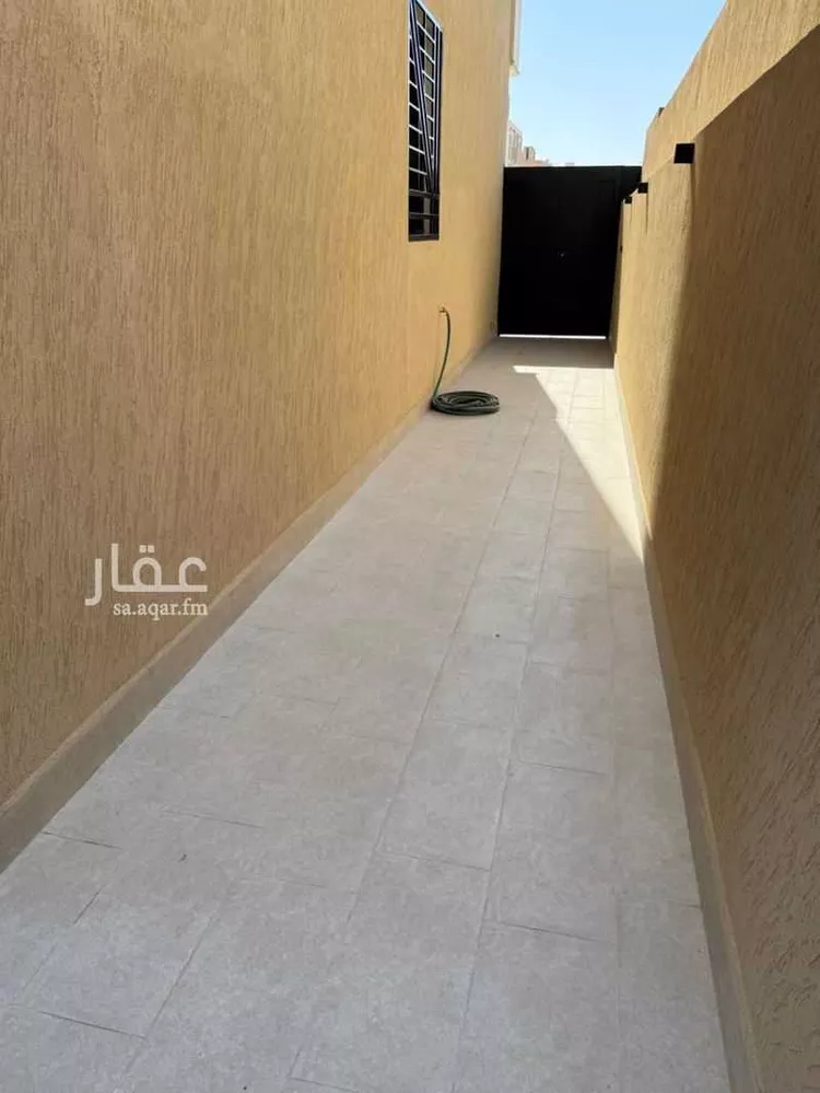 دور للإيجار في شارع رقم 117, حي ظهرة لبن, مدينة الرياض, منطقة الرياض صورة 3