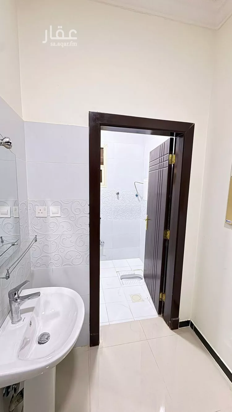 شقة للإيجار في شارع أحمد السباعي, حي الحزم, مدينة الرياض, منطقة الرياض صورة 3