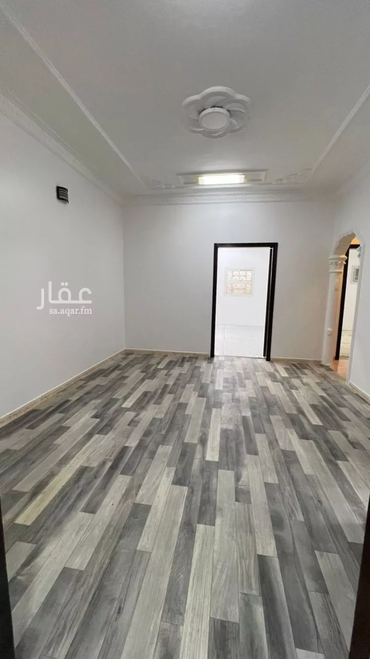 شقة للإيجار في شارع عنيزة, حي ظهرة لبن, مدينة الرياض, منطقة الرياض